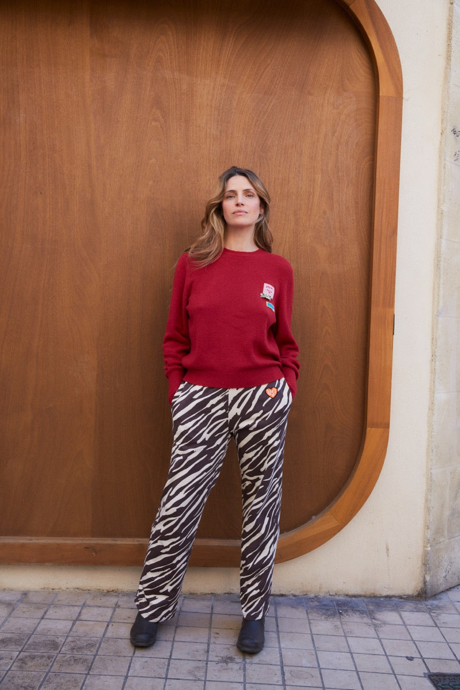 fr:Romaine mesure 1m71 et porte une taille 1, en:Romaine is 1m71 and wears a size 1, de:Romaine ist 1m71 und trägt Größe 1