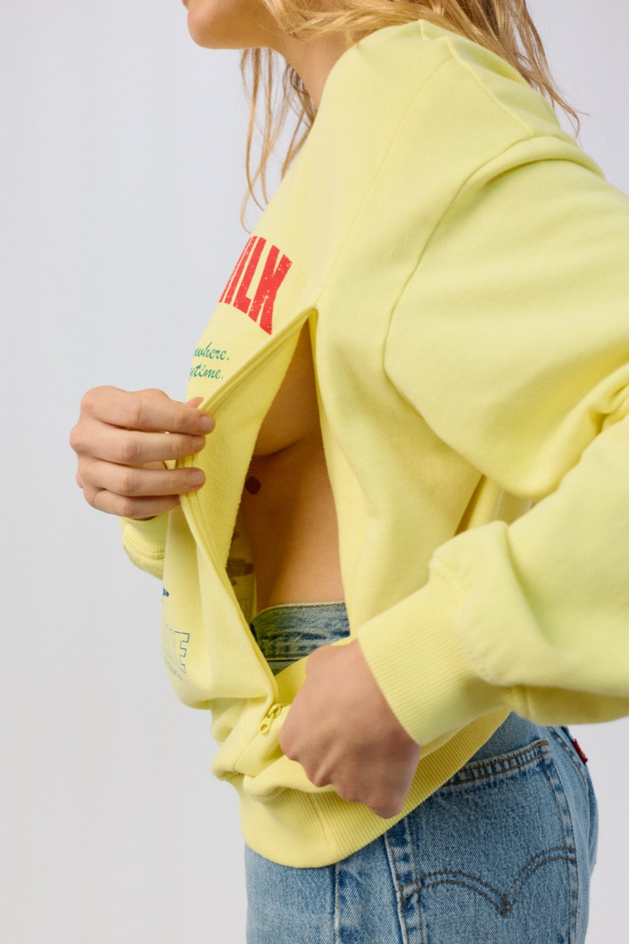 fr:Violette mesure 1m73 et porte une taille S, en:Violette is 1m73 and wears a size S, de:Violette ist 1m73 und trägt Größe S