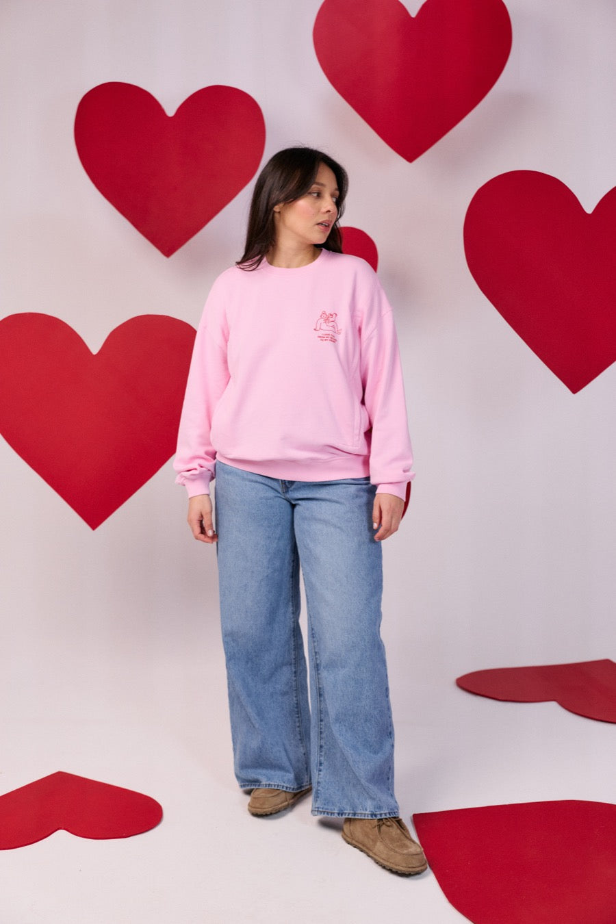 fr:Jeanne mesure 1m66 et porte une taille M, en:Jeanne is 1m6 and wears a size M, de:Jeanne ist 1m66 und trägt Größe M