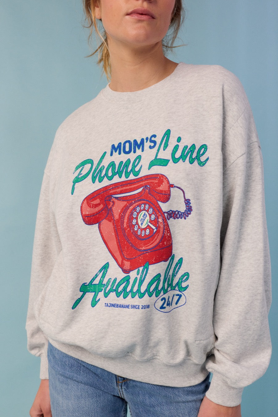 fr:Violette mesure 1m73 et porte une taille S, en:Violette is 1m73 and wears a size S, de:Violette ist 1m73 und trägt Größe S