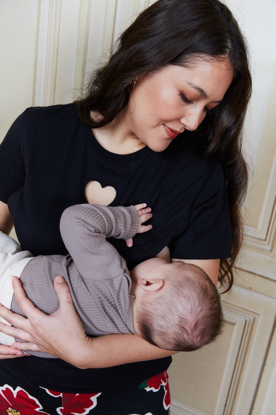 fr:Anne-Françoise mesure 1m70 et porte une taille M, en:Anne-Françoise is 1m70 and wears a size M, de:Anne-Françoise ist 1m70 und trägt Größe M