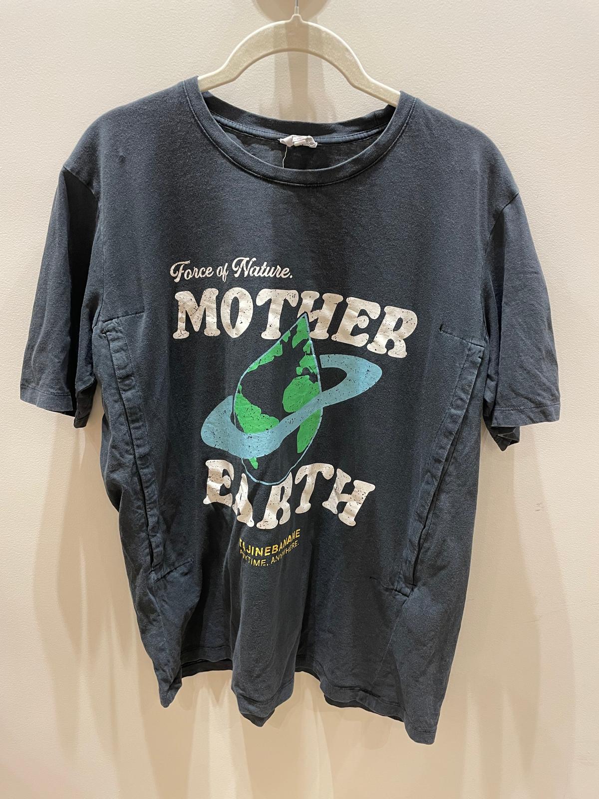 Mother Earth tee - M
