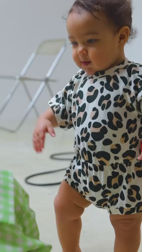 Kurzer Babystrampler Lait'o